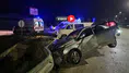 Otomobil ile Minibüs Çarpıştı