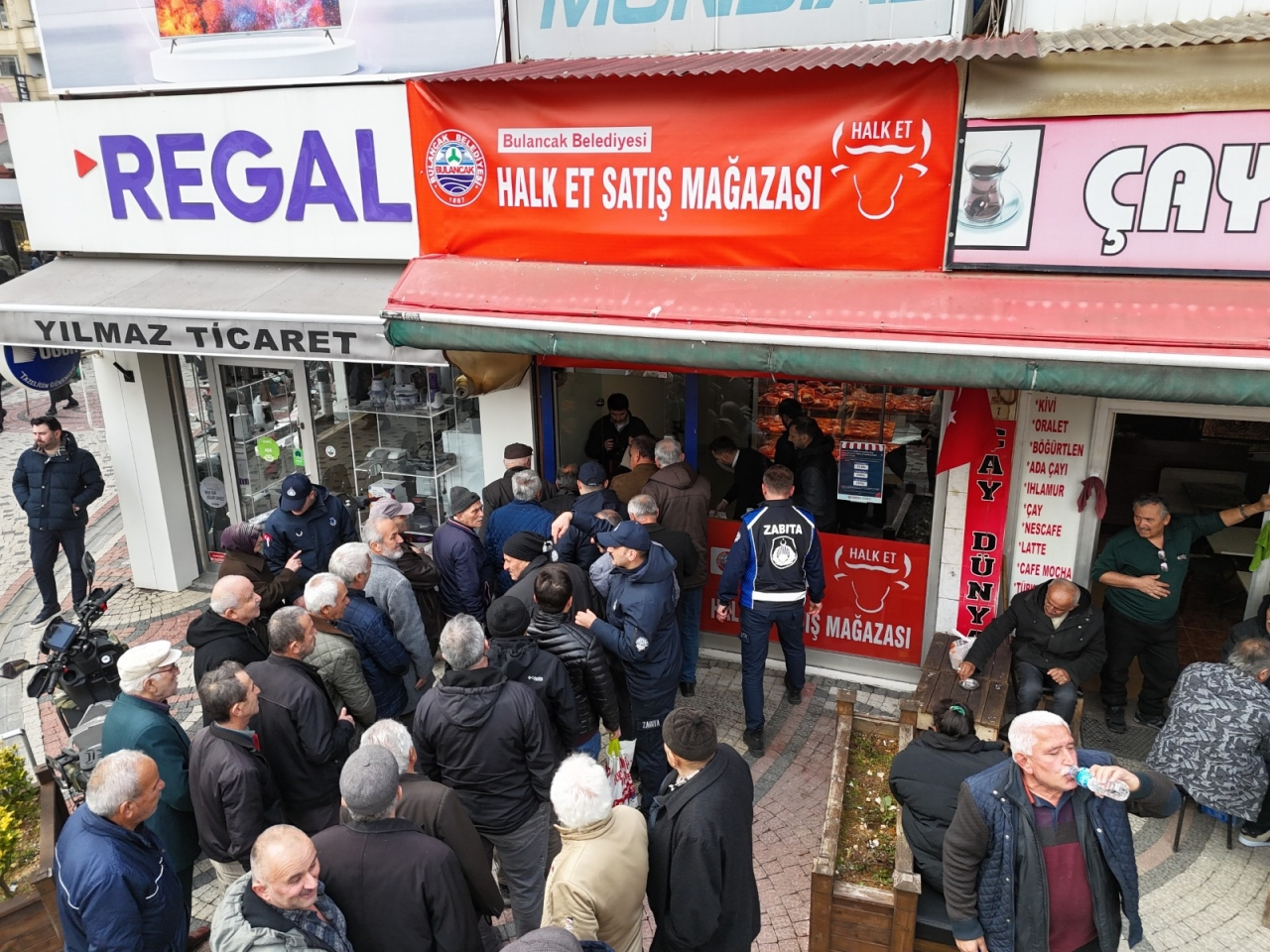 Bulancak Belediyesi uygun fiyatlı et için satış mağazası açtı