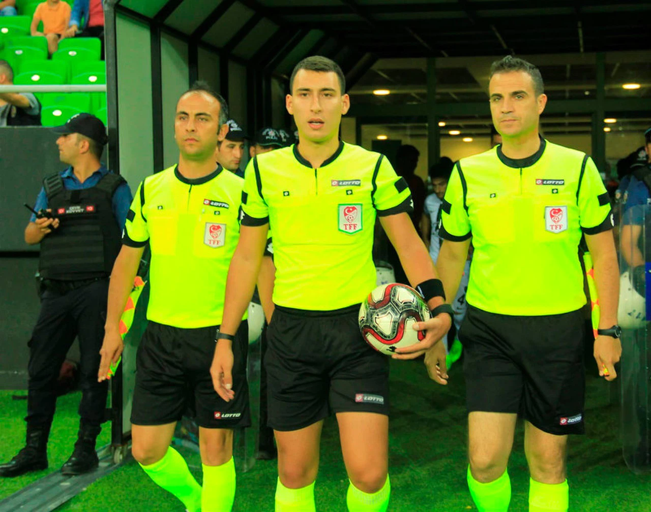 Iğdır FK-Çorum FK Maçını Bahadır Yönetecek