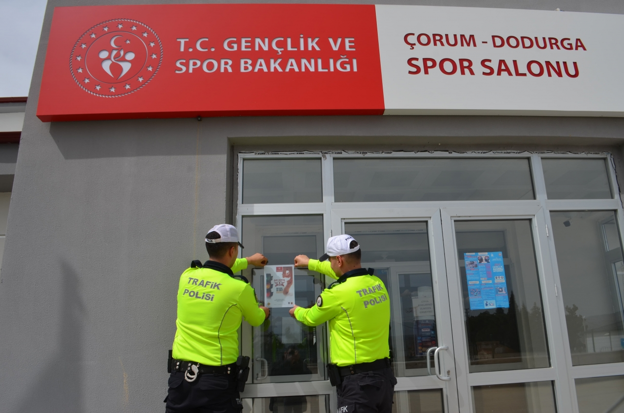 Dodurga'da motosiklet sürücüleri bilgilendirildi