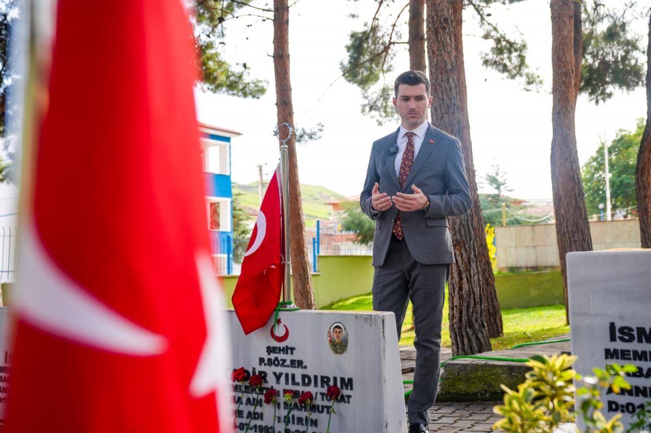 Erbaa Belediye Başkan Karagöl, eski başkanların mezarlarını ziyaret etti