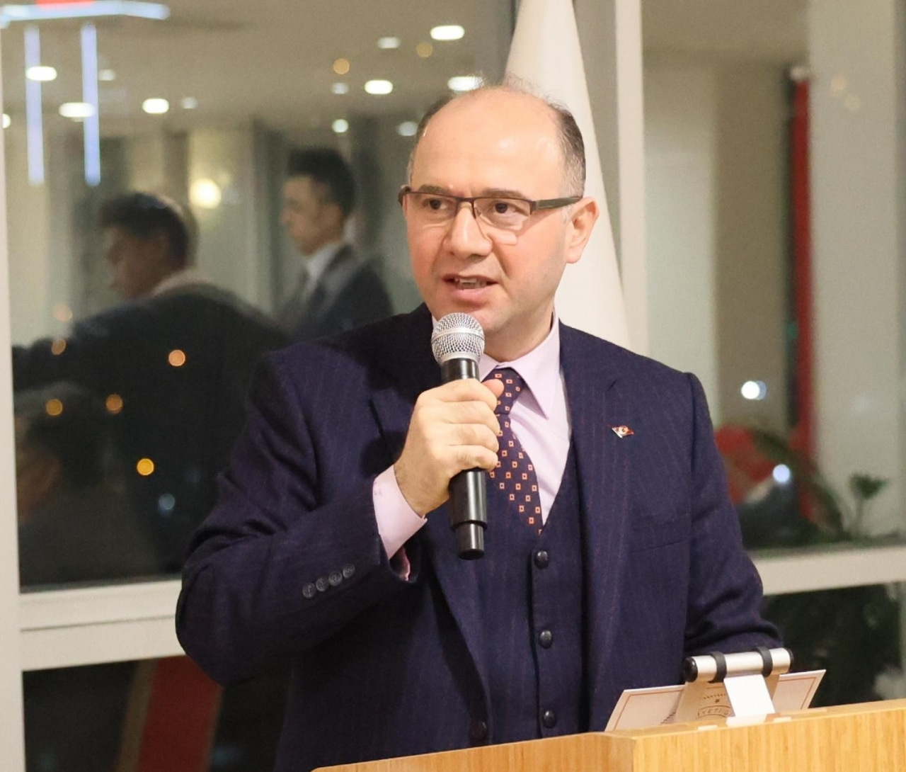 Giresun Valisi Serdengeçti, gazetecilerle iftarda bir araya geldi