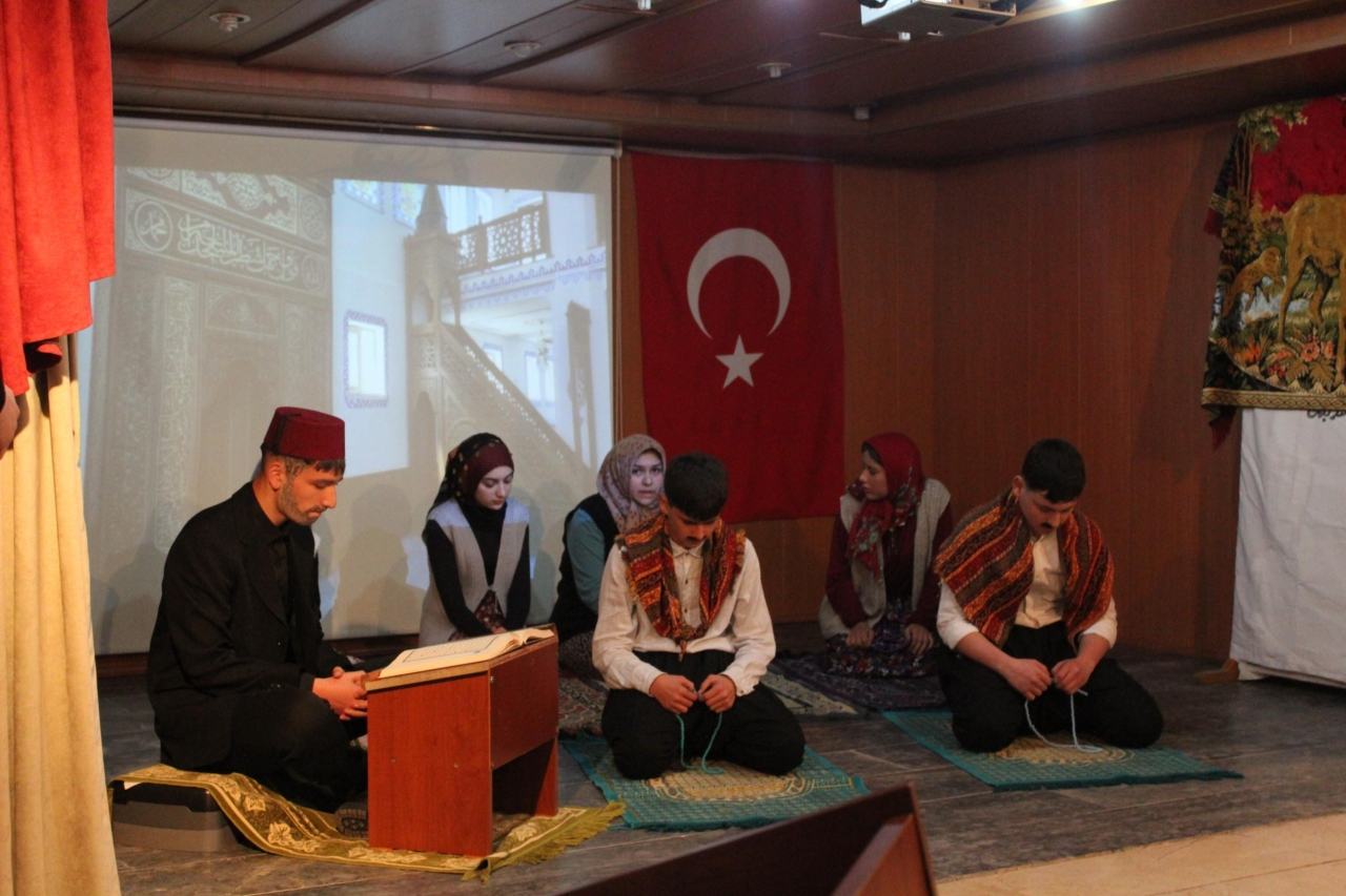 Giresun'da İstiklal Marşı'nın Kabulü ve Mehmet Akif Ersoy'u Anma Günü kutlandı