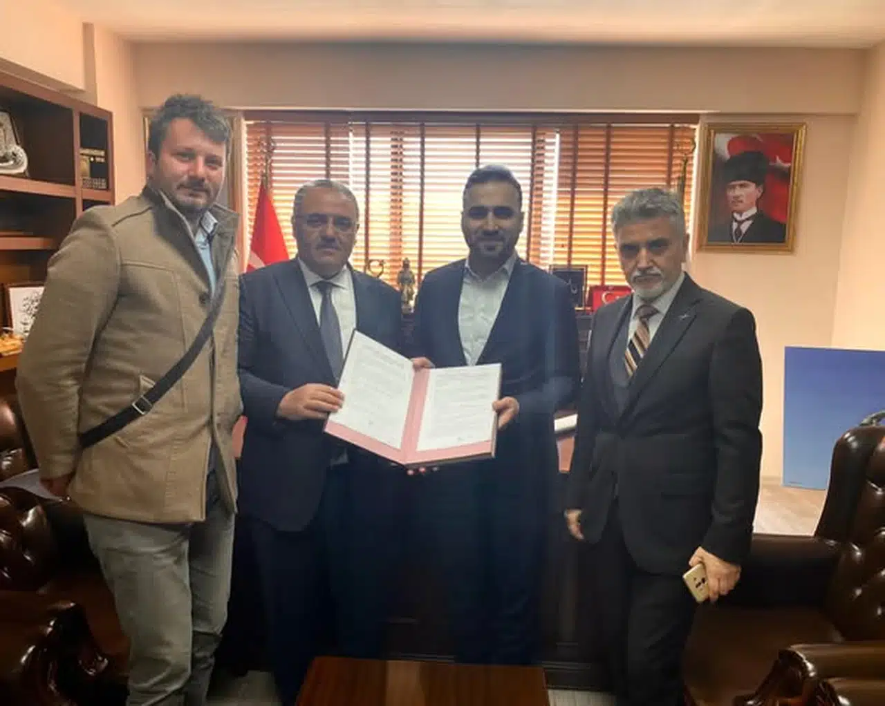 Okul yemekhanelerindeki artıklar sahipsiz hayvanlara gidecek