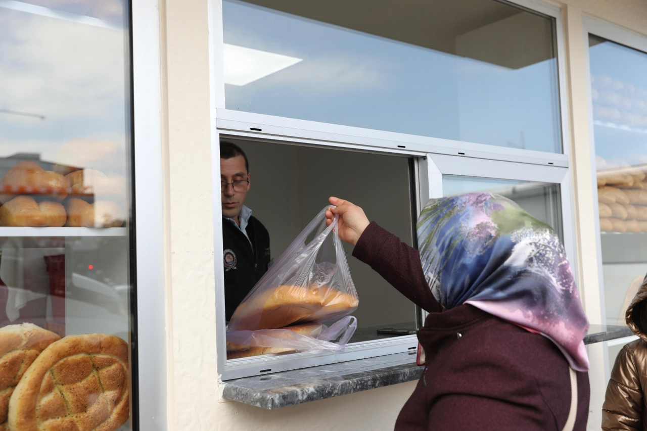 Samsun Büyükşehir Belediyesi "Halk Ekmek" noktalarını hizmete açtı