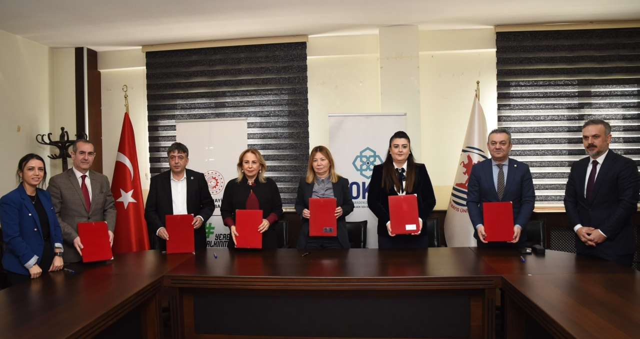 Samsun'da imzalanan protokolle kadınlara "robot operatörlüğü" kapısı açılıyor