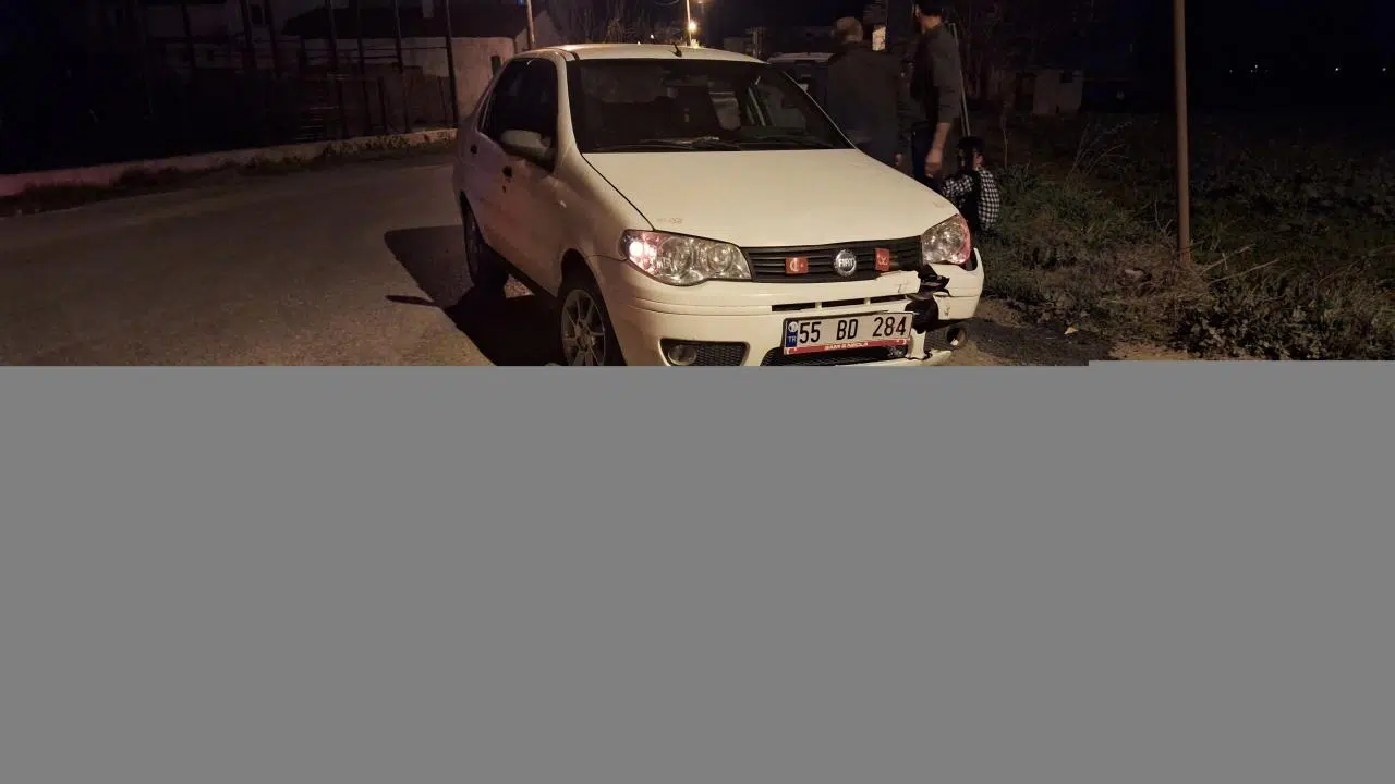 Samsun'da otomobille çarpışan elektrikli bisikletteki baba ve kızı yaralandı