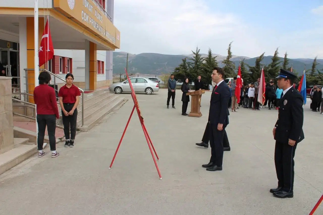 Tokat'ta 18 Mart Şehitleri Anma Günü ve Çanakkale Deniz Zaferi'nin 110. yıl dönümü