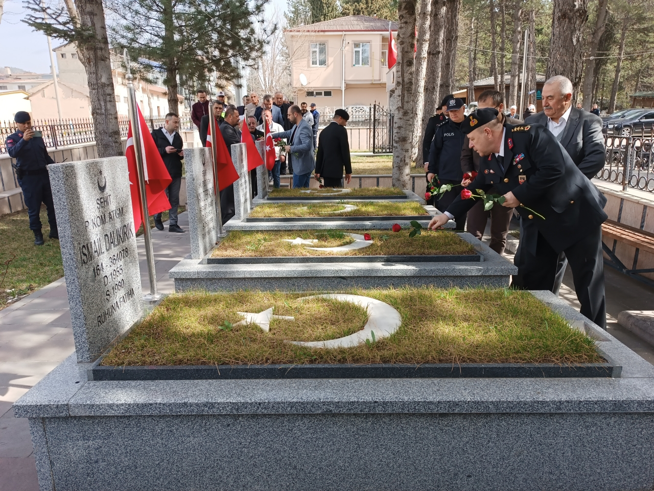 Tosya'da Şehit Teğmen Yavuz Eracar dualarla anıldı