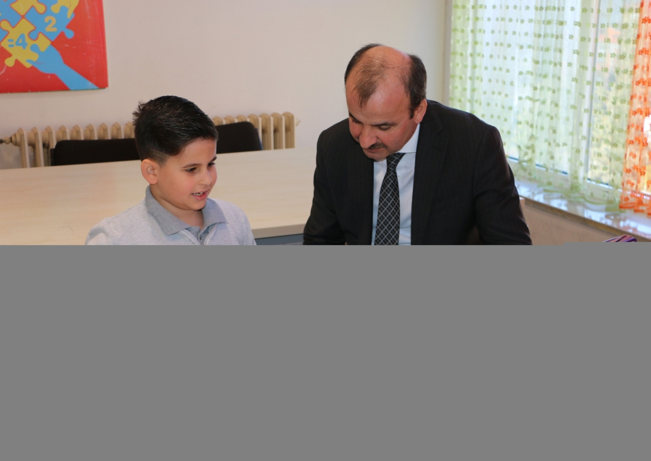 Trabzon Milli Eğitim Müdürü Uygun'dan Of'taki okullara ziyaret