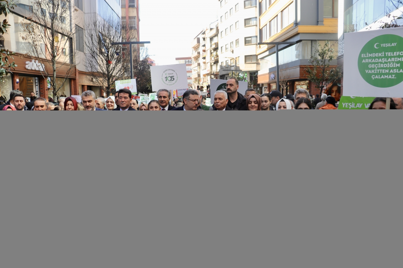 Trabzon'da Yeşilay Haftası dolayısıyla yürüyüş düzenlendi