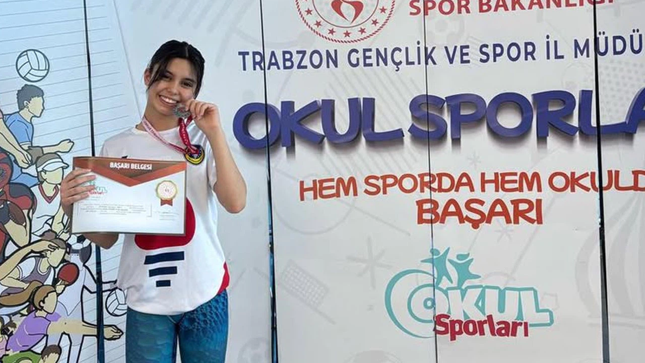 Çorumlu Yüzücü Asya’dan Çifte Başarı