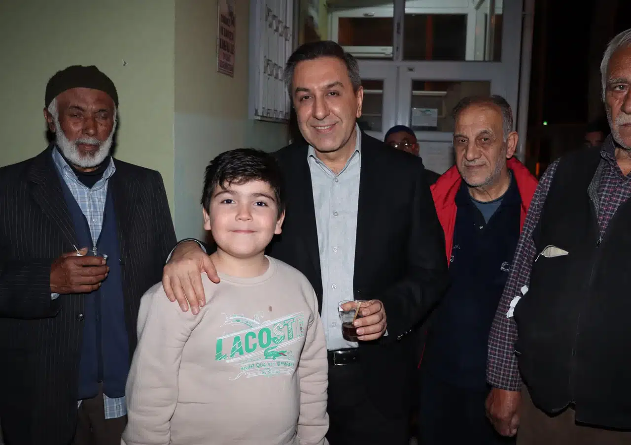 Başkan Dere Halkla Buluştu