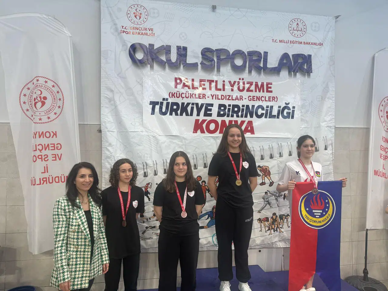 Çorumlu Yüzücüler Çifte Gümüş Madalya İle Döndü!