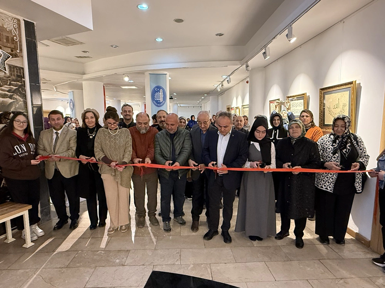 Hat Sergisi Sanat Galerisi’nde Açıldı