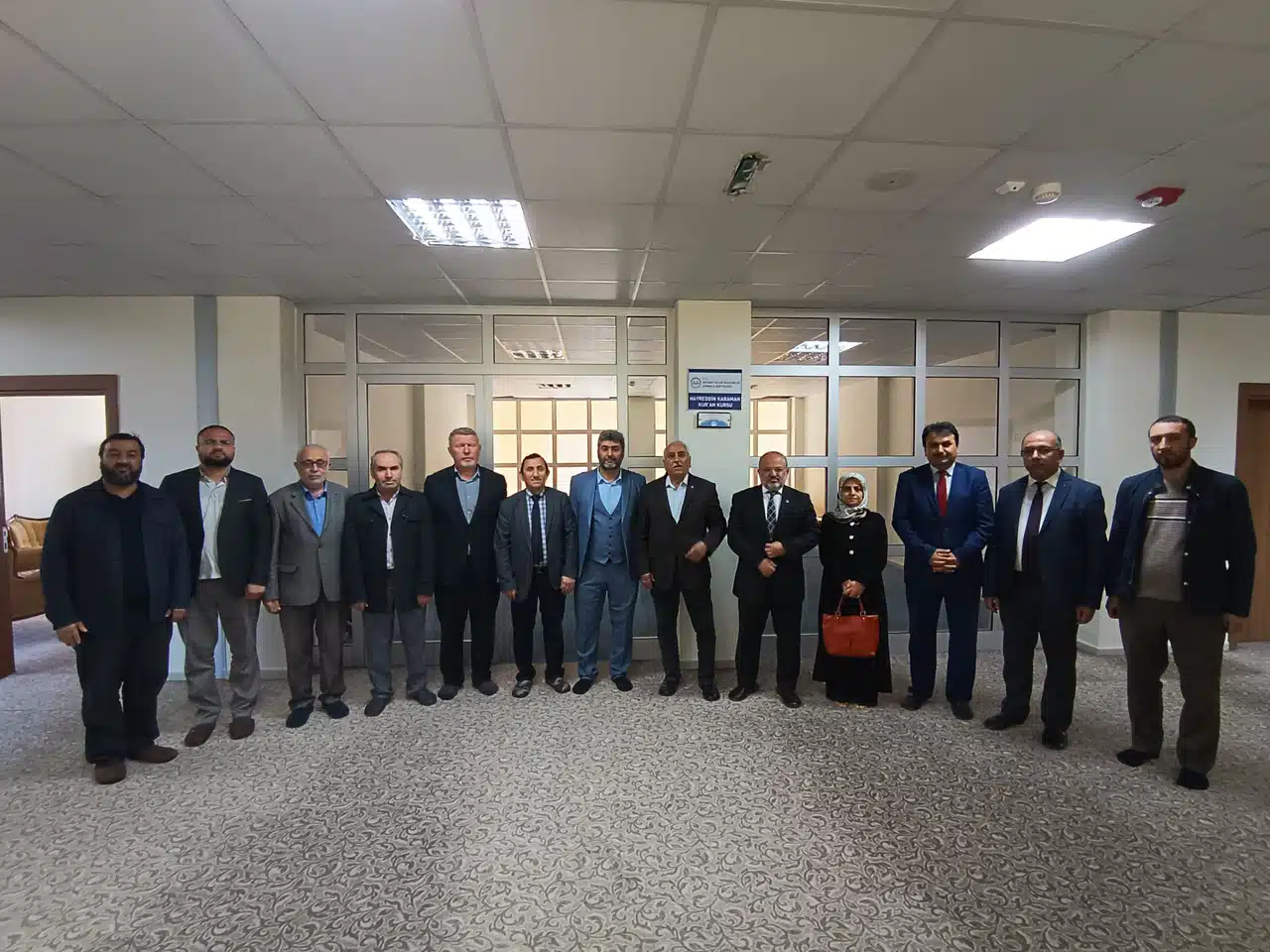 Hayırseverden Kur'an Kursu Öğrencilerine Hediye