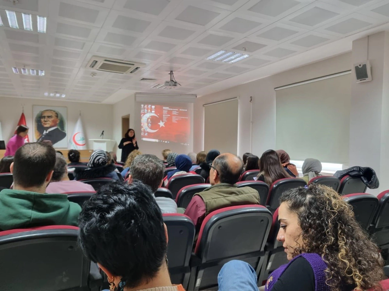 Kronik Hastalıklar ve Yaşlı Sağlığı Eğitimleri