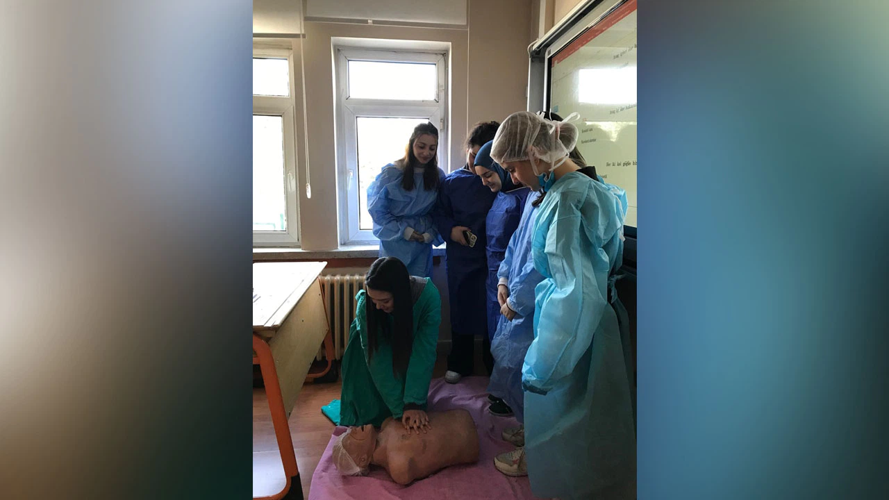 Lise Öğrencilerine İş Sağlığı ve Güvenliği Eğitimi