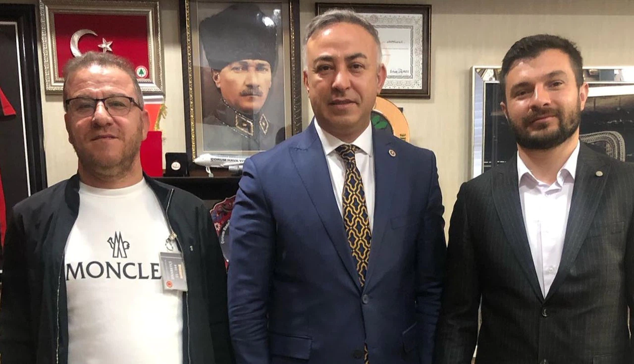 Arıcı ve Kanan’dan Tahtasız’a Ziyaret