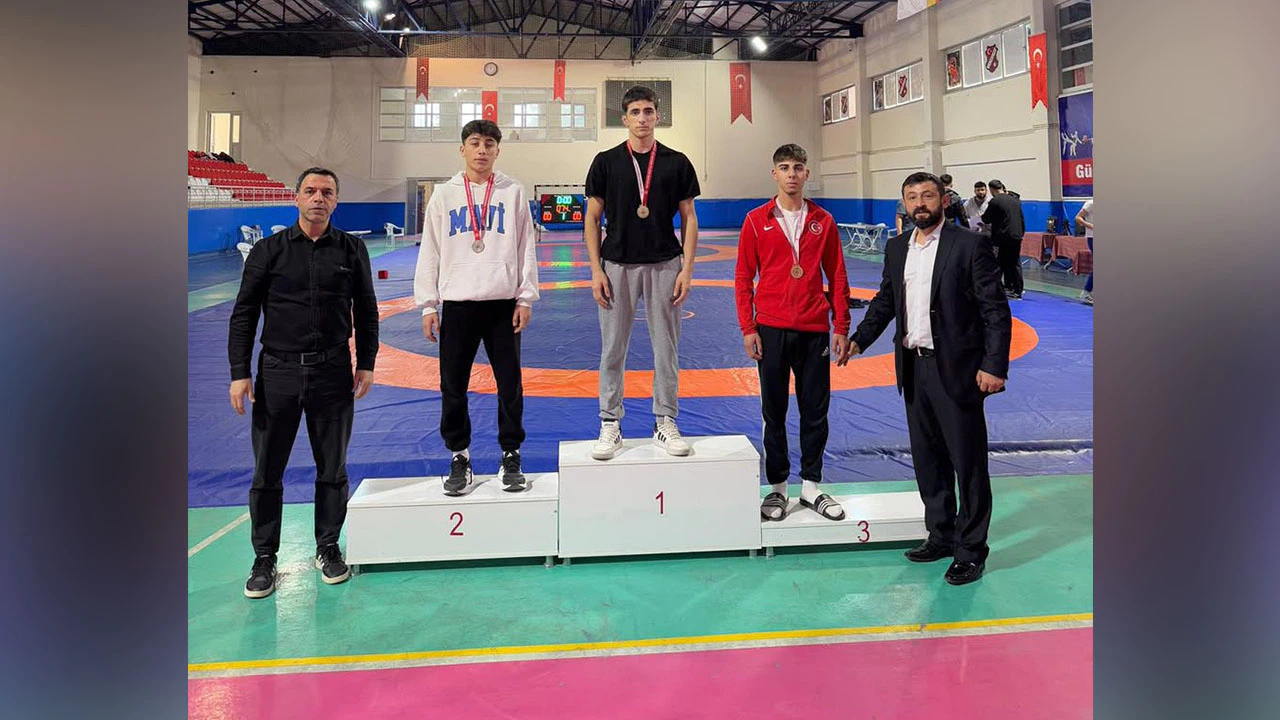 U20 Serbest Stil Güreş İl Birinciliği Tamamlandı