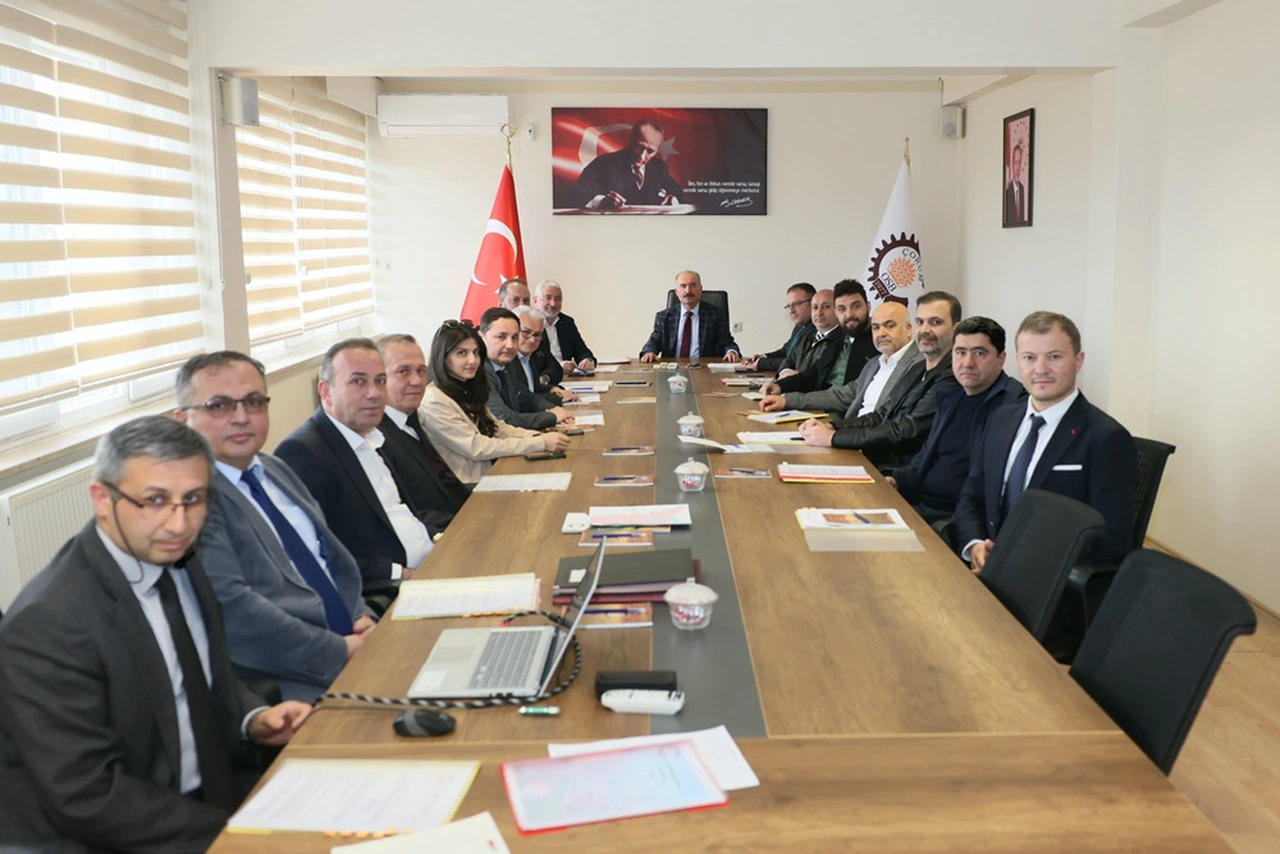 Yatırımlar ve Mali Durum Masada