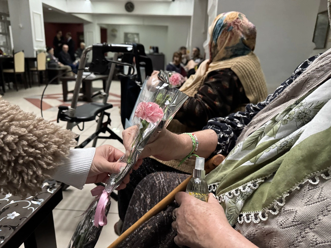 YEDAŞ, Ulu Çınarları Unutmadı