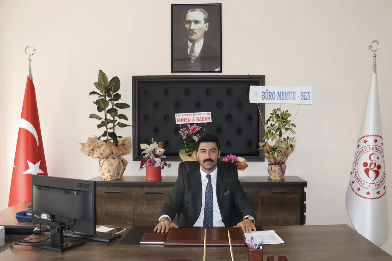 Yeni Müdür Göreve Başladı