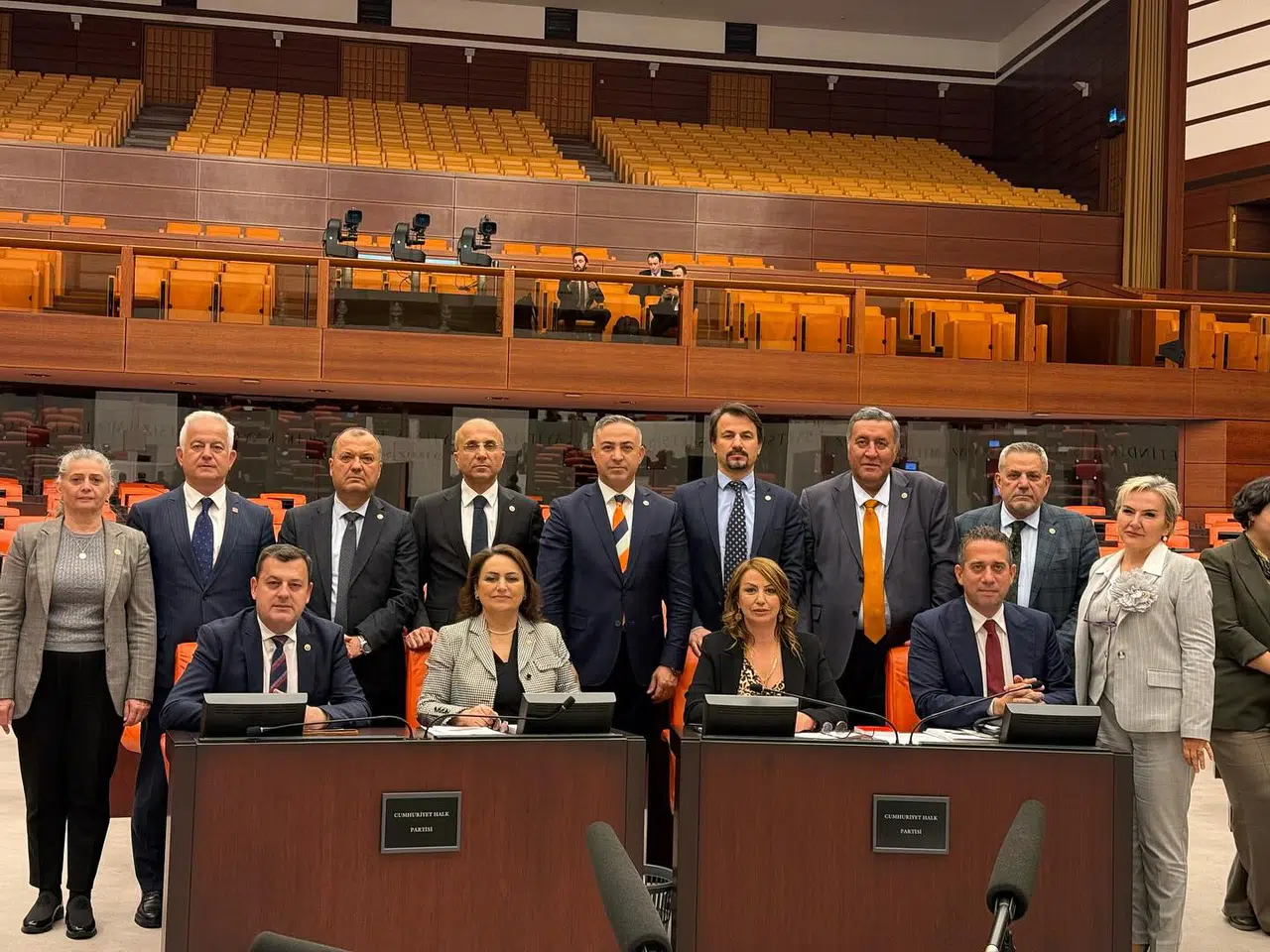 ‘5'li Çeteyi Zengin Edecek Düzenleme Var’