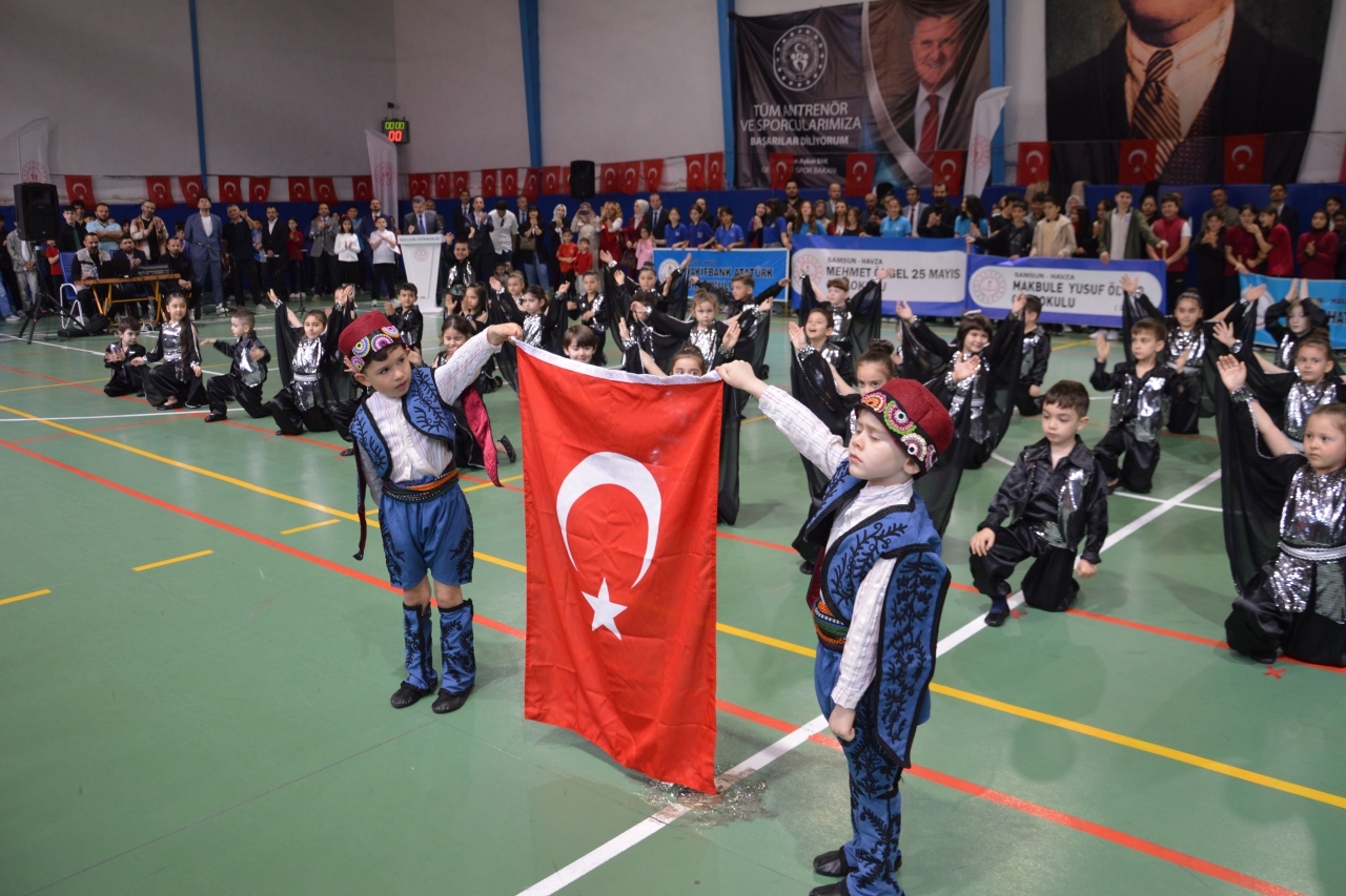 23 Nisan Ulusal Egemenlik ve Çocuk Bayramı Samsun'da törenlerle kutlandı