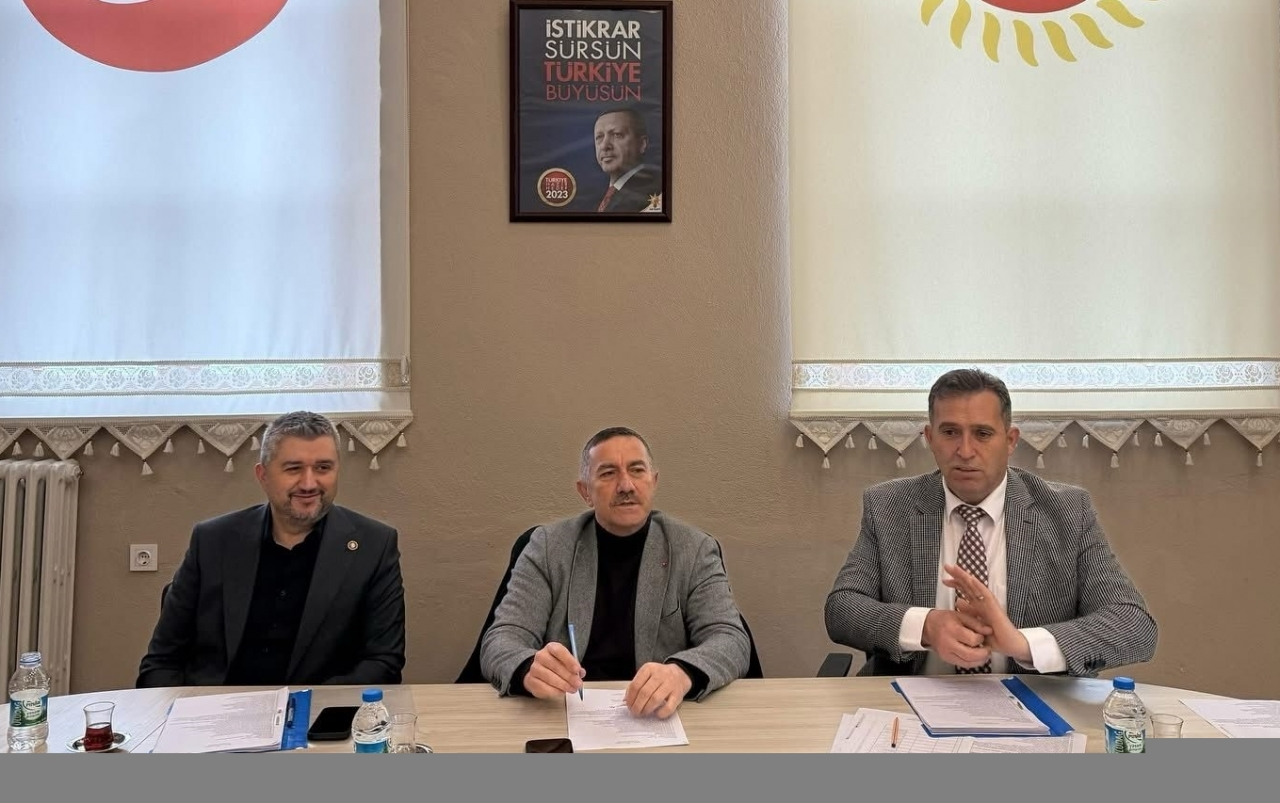 AK Parti Sinop İl Genel Meclisi grup toplantısı yapıldı