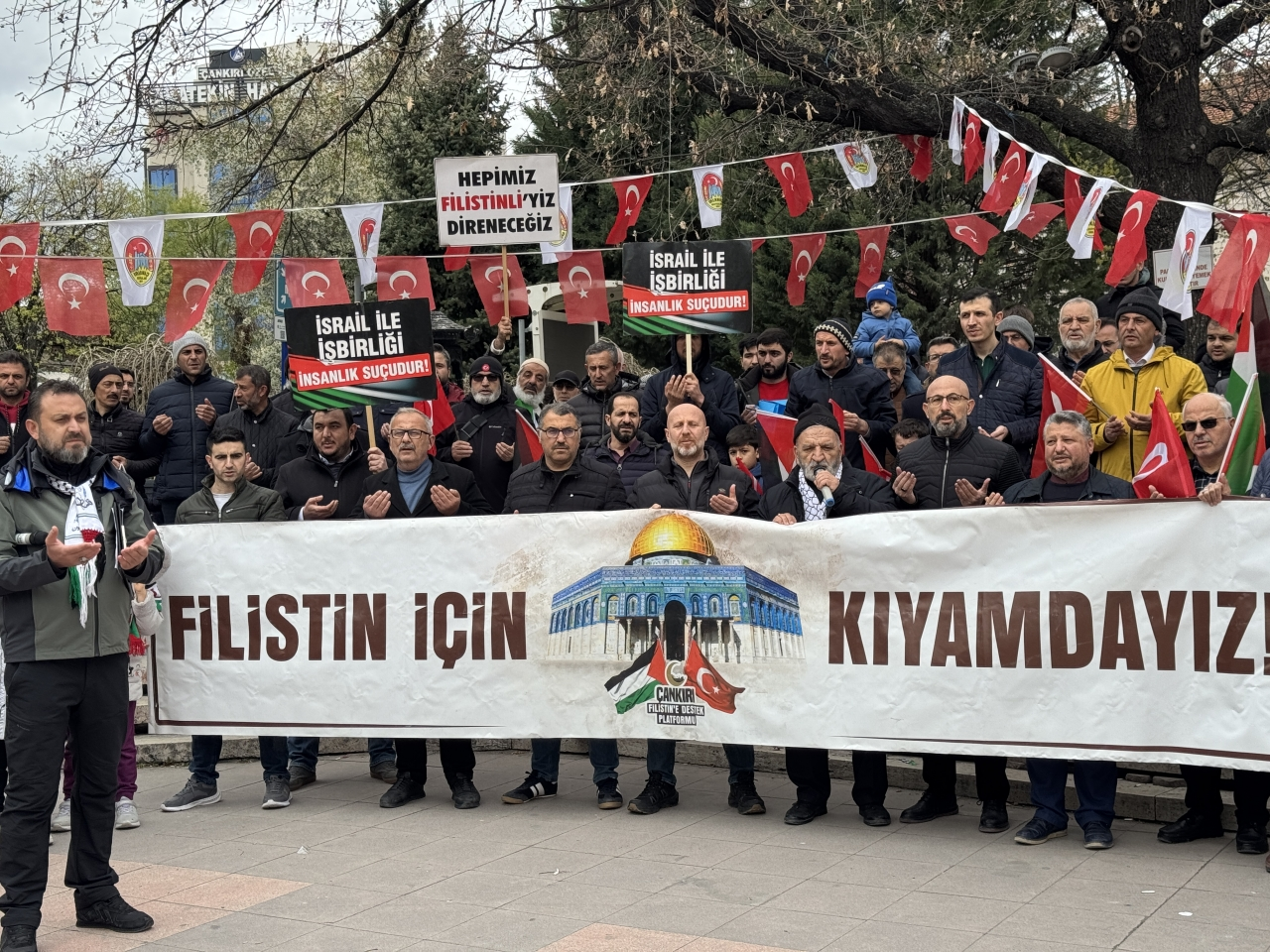 Çankırı ve Kastamonu'da İsrail'in Gazze'ye yönelik saldırıları protesto edildi