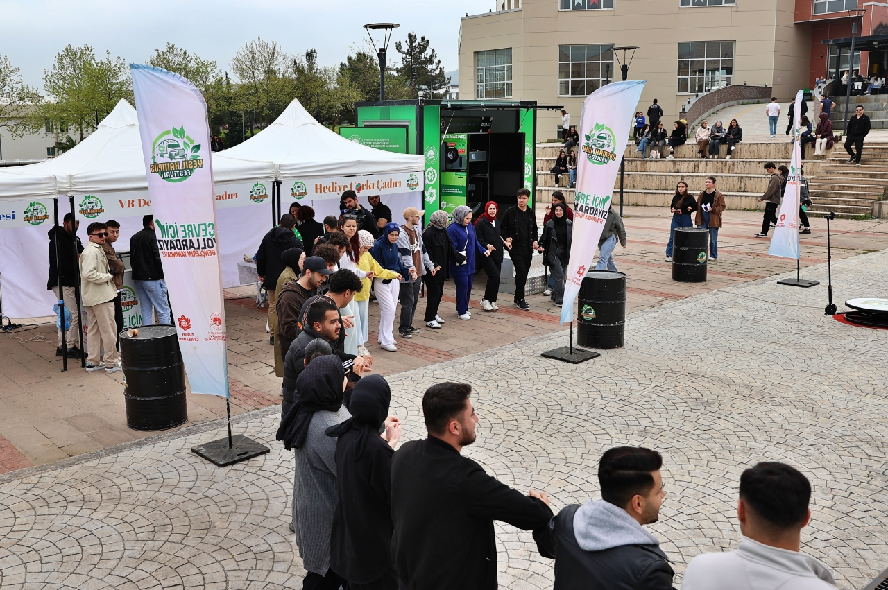 Çevre Tırı, Samsun'da üniversite öğrencileriyle buluştu