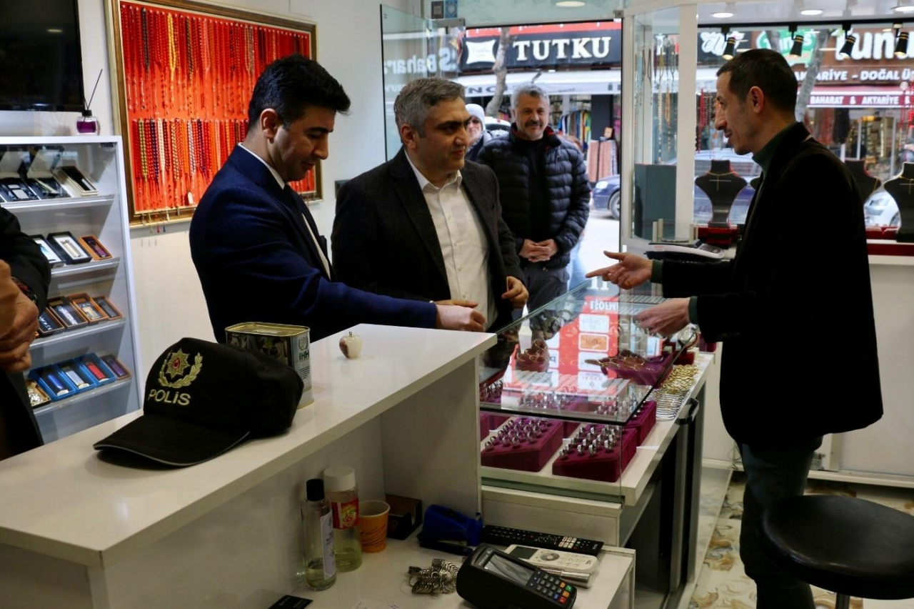 Kaymakam Karaaslan’dan okul ve esnaf ziyareti