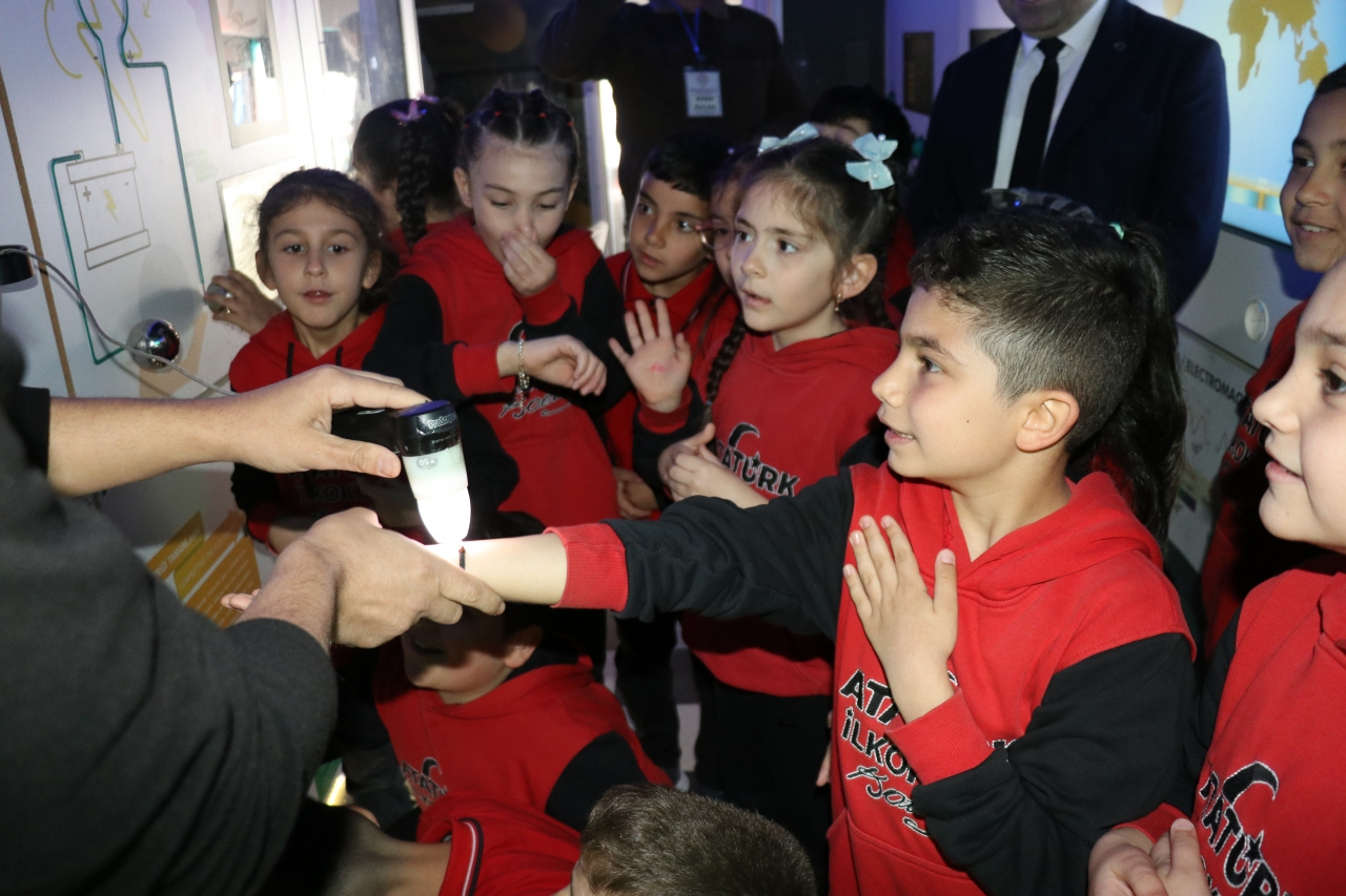 Mobil Bilim Merkezi Amasya'da