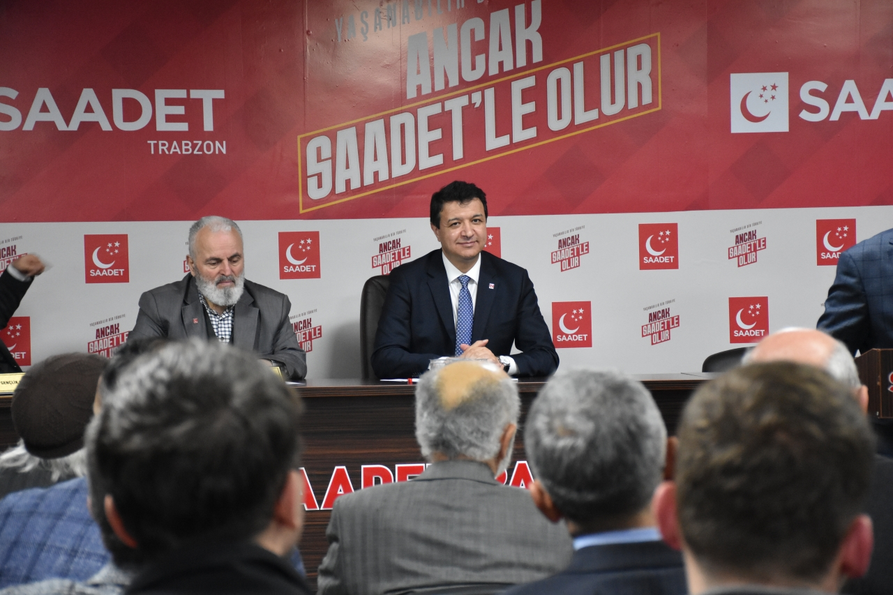 Saadet Partisi Genel Başkanı Arıkan, Trabzon'da partililerle bir araya geldi