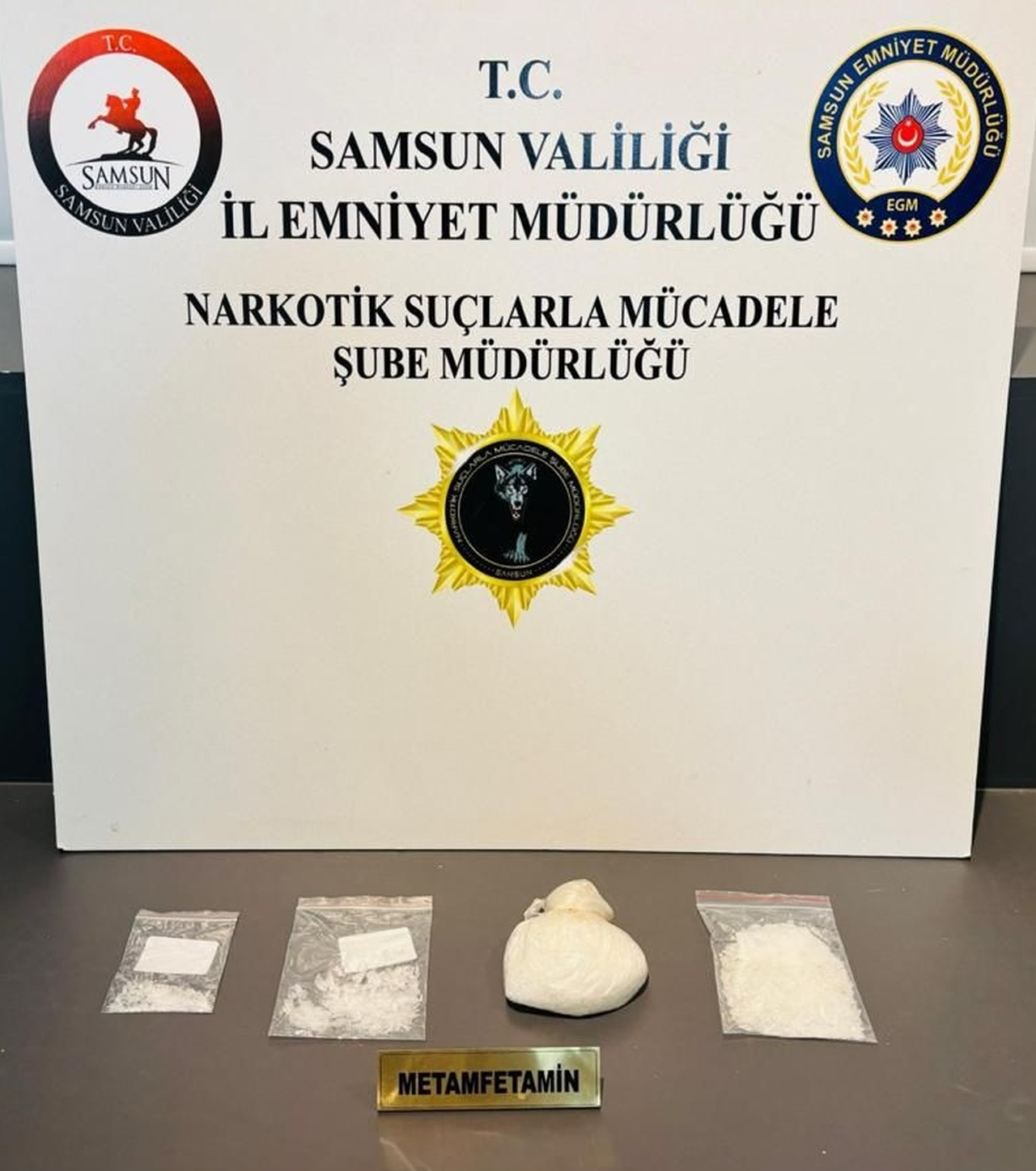 Samsun'da düzenlenen uyuşturucu operasyonunda 4 zanlı yakalandı