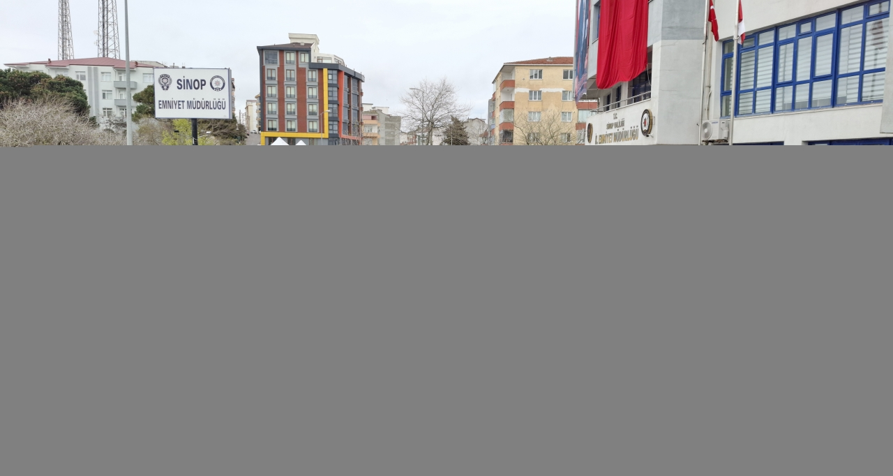 Sinop'ta kalp krizi sonucu vefat eden polis memuru için tören düzenlendi