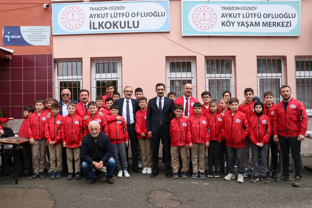 Trabzon'da "Milli Teknoloji Köşesi" ile "Robotik Kodlama Sınıfı" açıldı