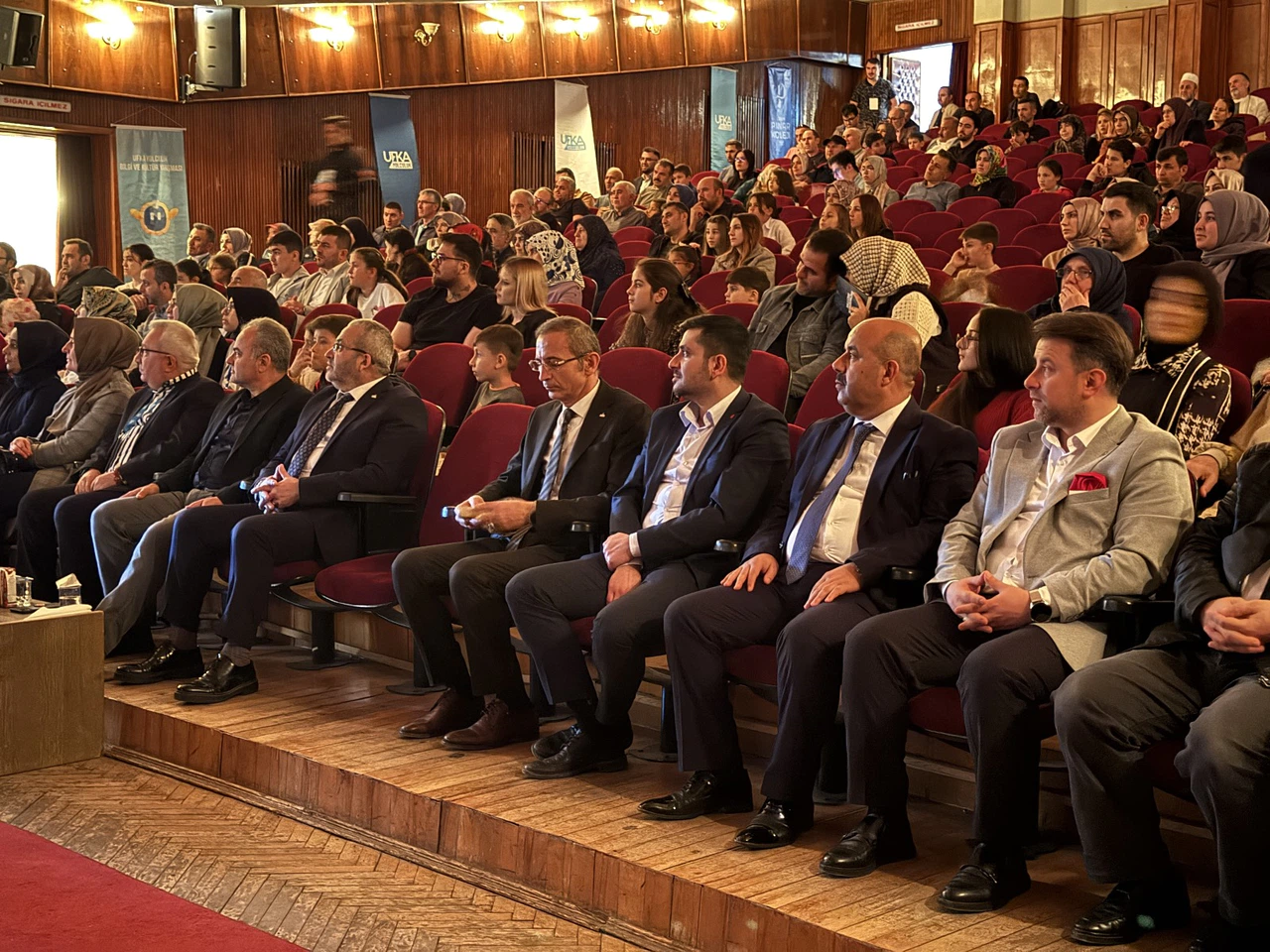 Bilgi ve Kültür Yarışması İçin Ödül Töreni Yapıldı