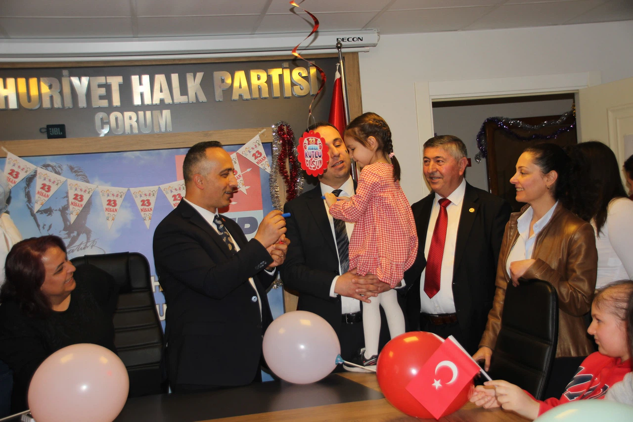 CHP, Çocukları Unutmadı