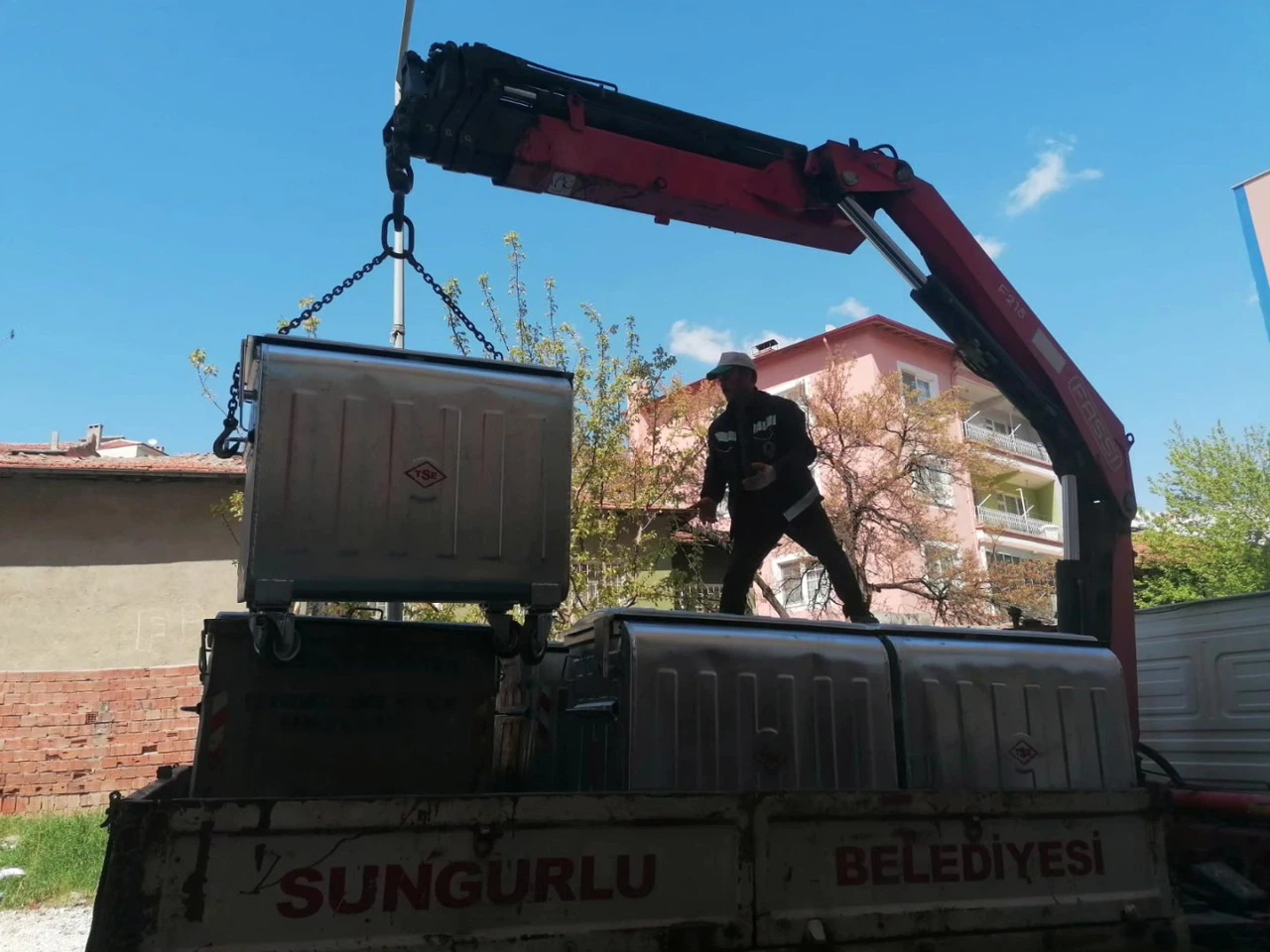 Çöp Konteynerleri Yenileniyor