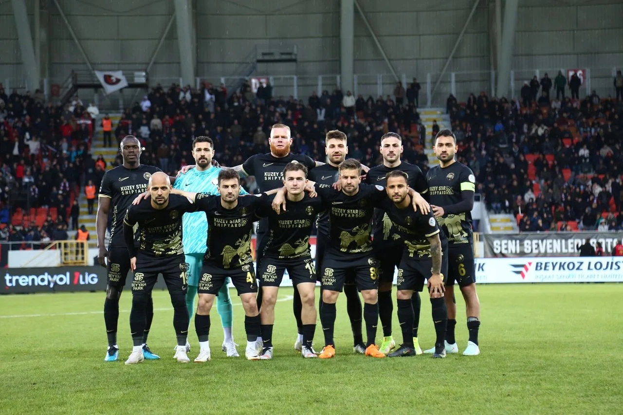Çorum FK, 5 Farklı İsim ve Dizilişle Sahadaydı