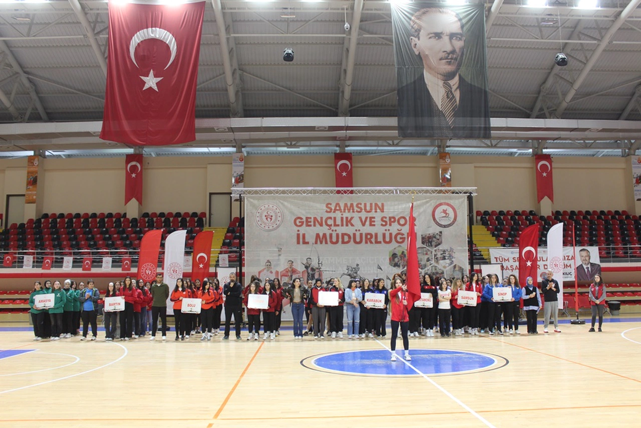 Çorumlu Sporcular Bölge Finallerine Başladı