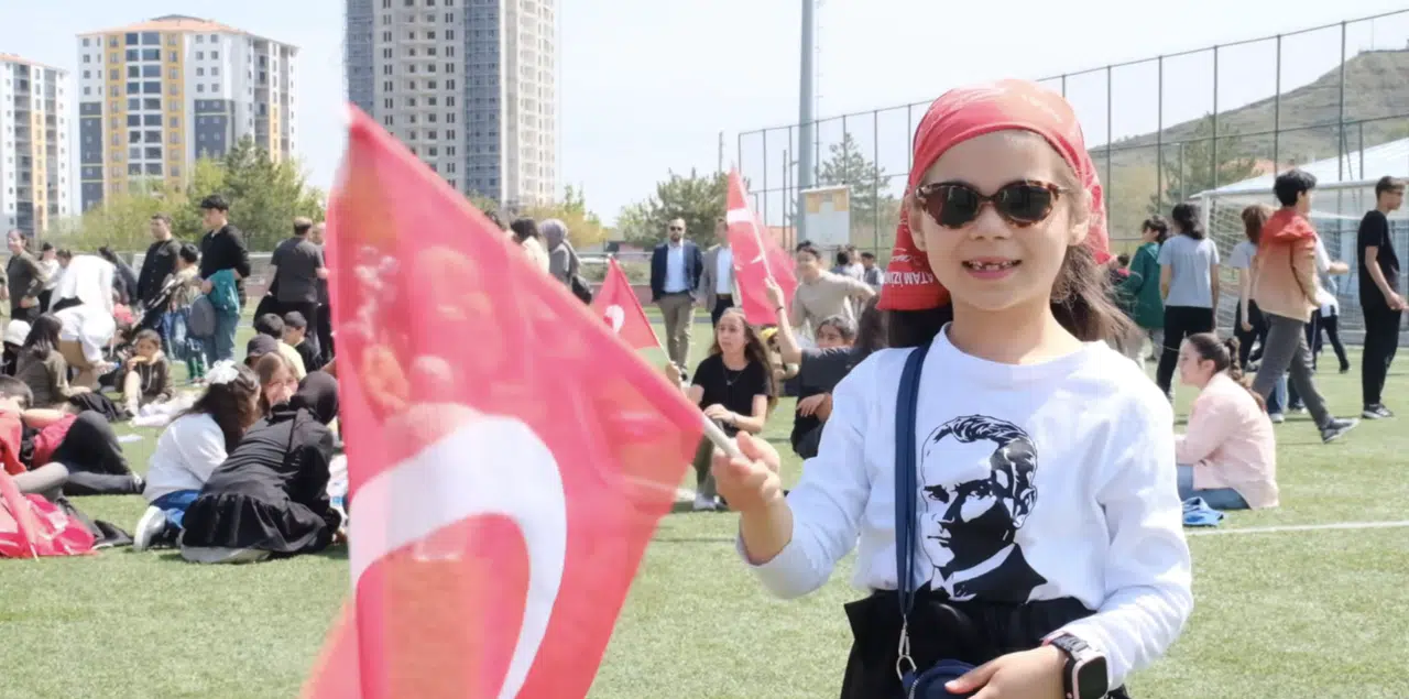 Dere'den Çocuklara Mesaj