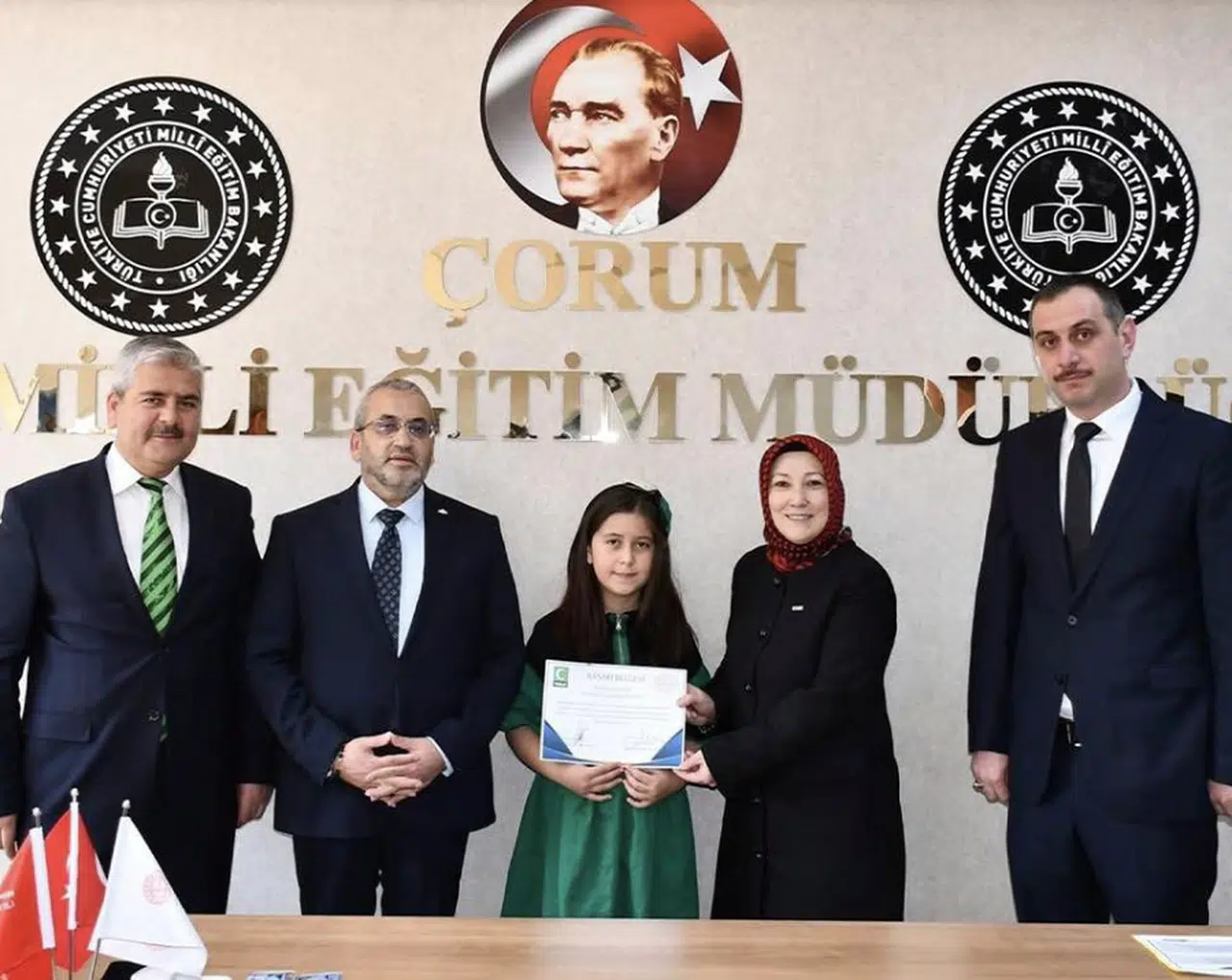 Dere'den Melike Çırakoğlu'na Tebrik