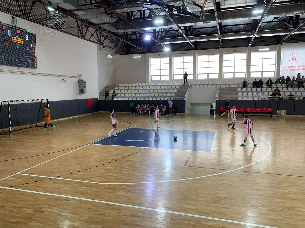 Erkekler Futsal Turnuvası Başladı