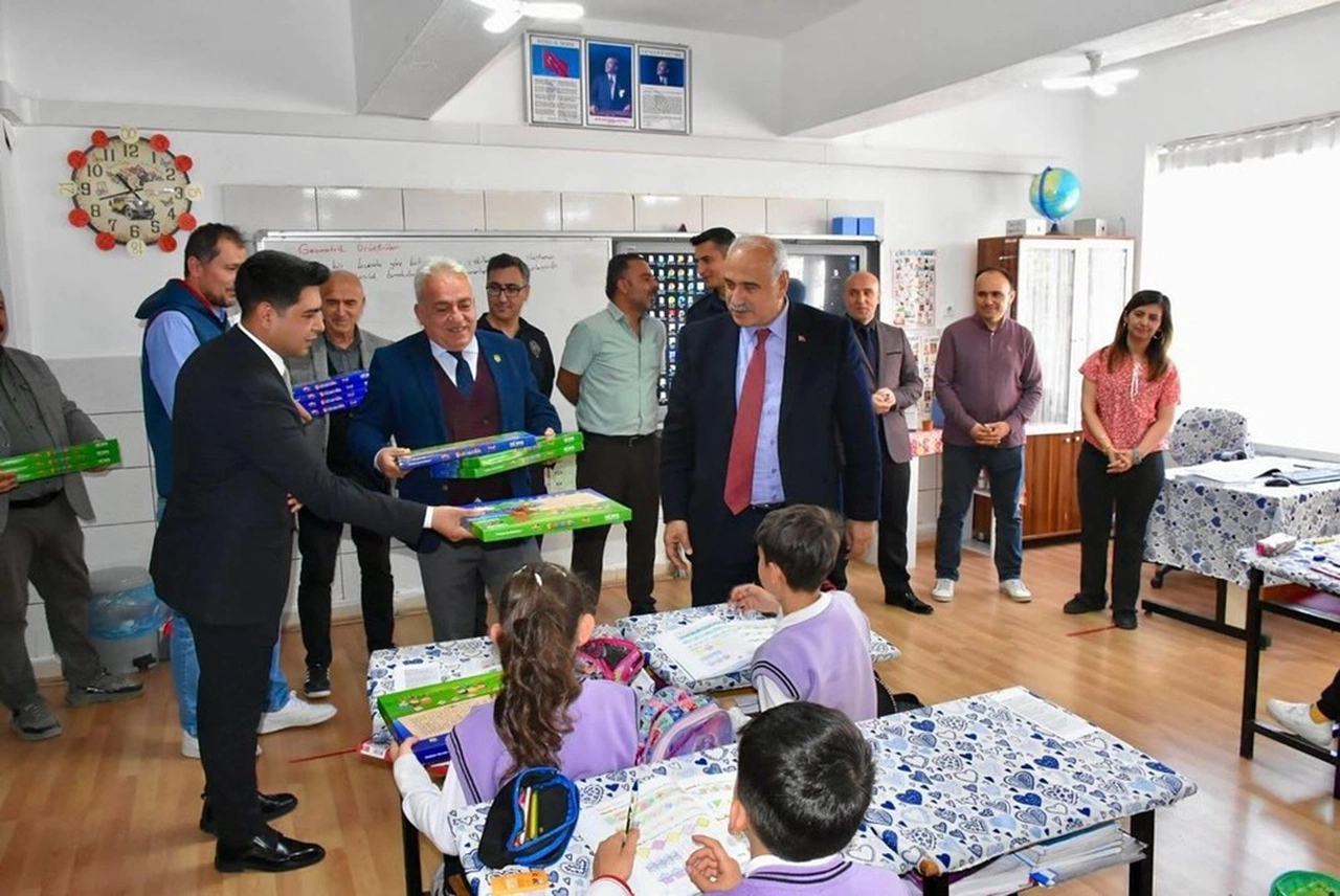 İskilip’te Yaşayan Şehidin Kardeşin Armağan