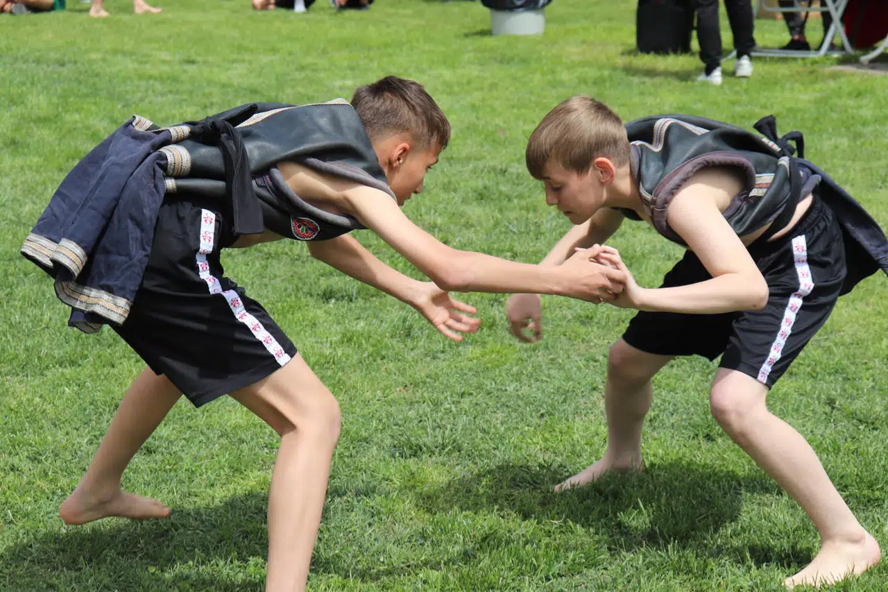 Okul Sporları Aba ve Karakucak Güreşleri Başladı