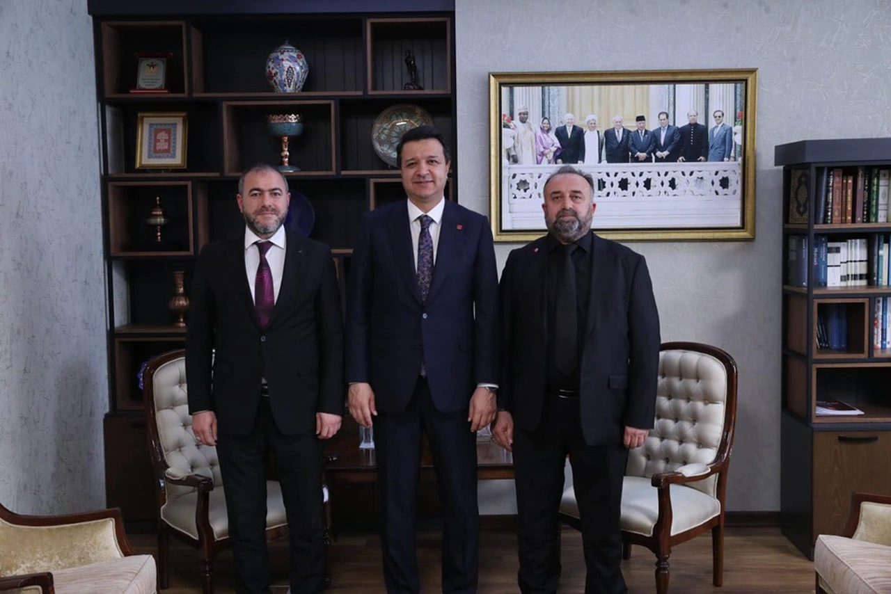 Saadet Partisi’nde Görev Değişimi