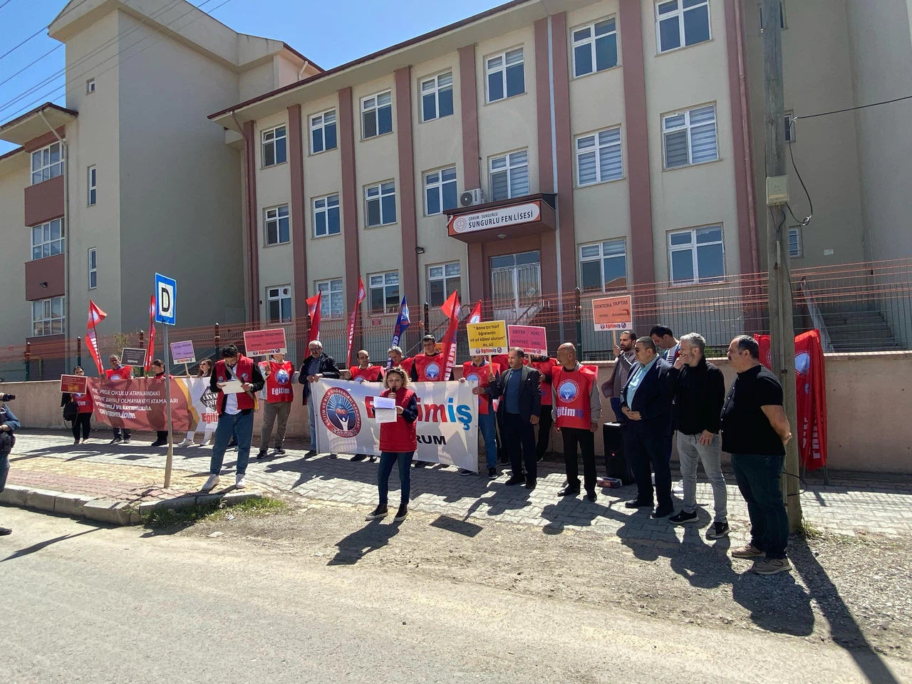 Sungurlu’da Proje Okulu Eylemi